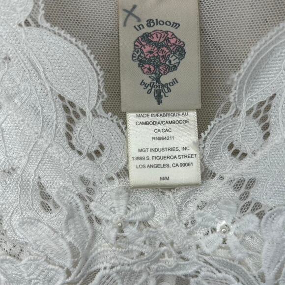 In bloom by jonquil white - Picture 3 of 6